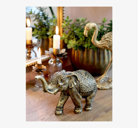 Elefant Antik Mässing från Chic Antique i elegant miljö