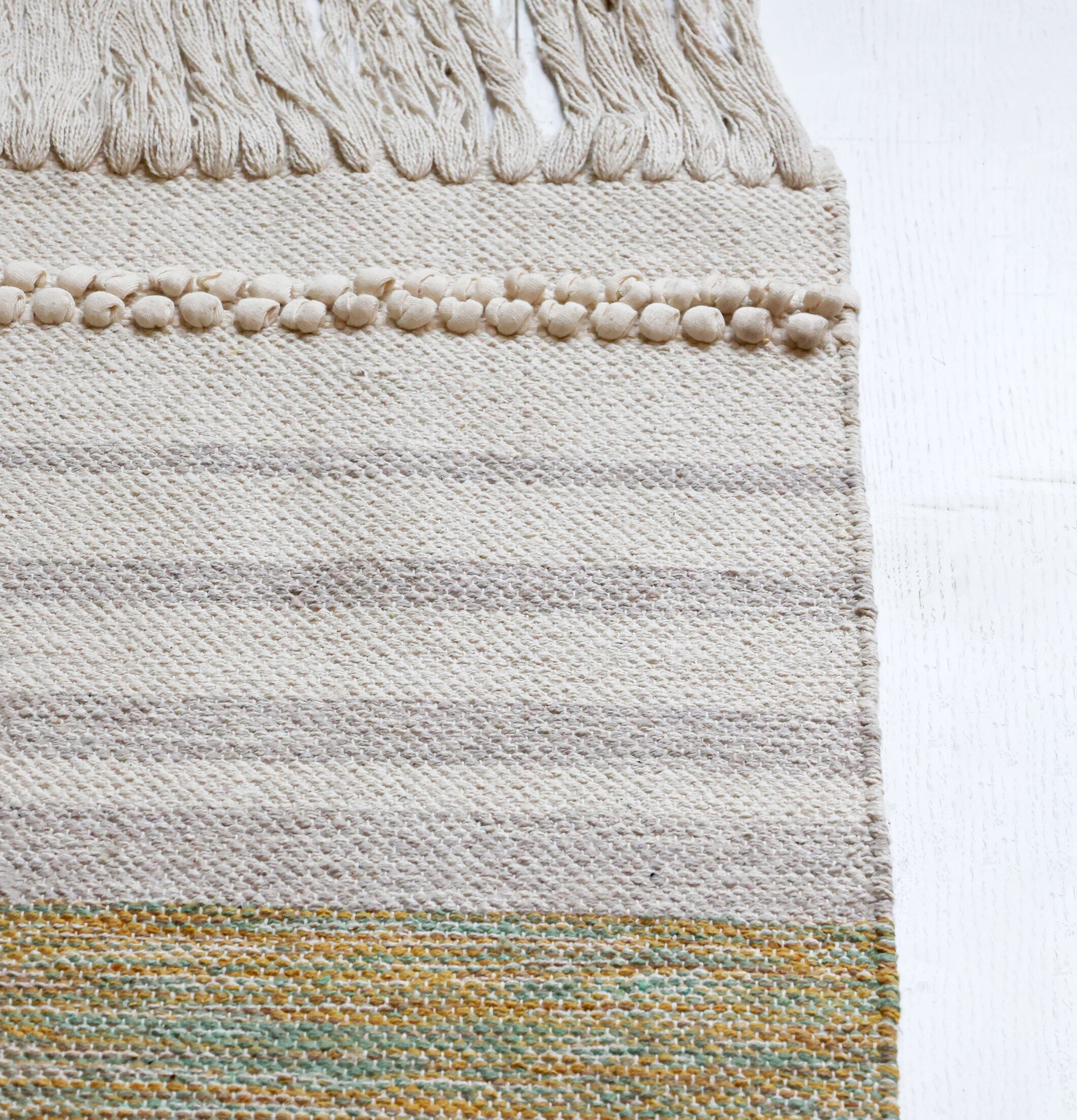 Trasmatta Verte från Chic Antique med naturliga färgtoner