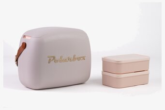 Bild av stilren kylväska med retroinspirerad design