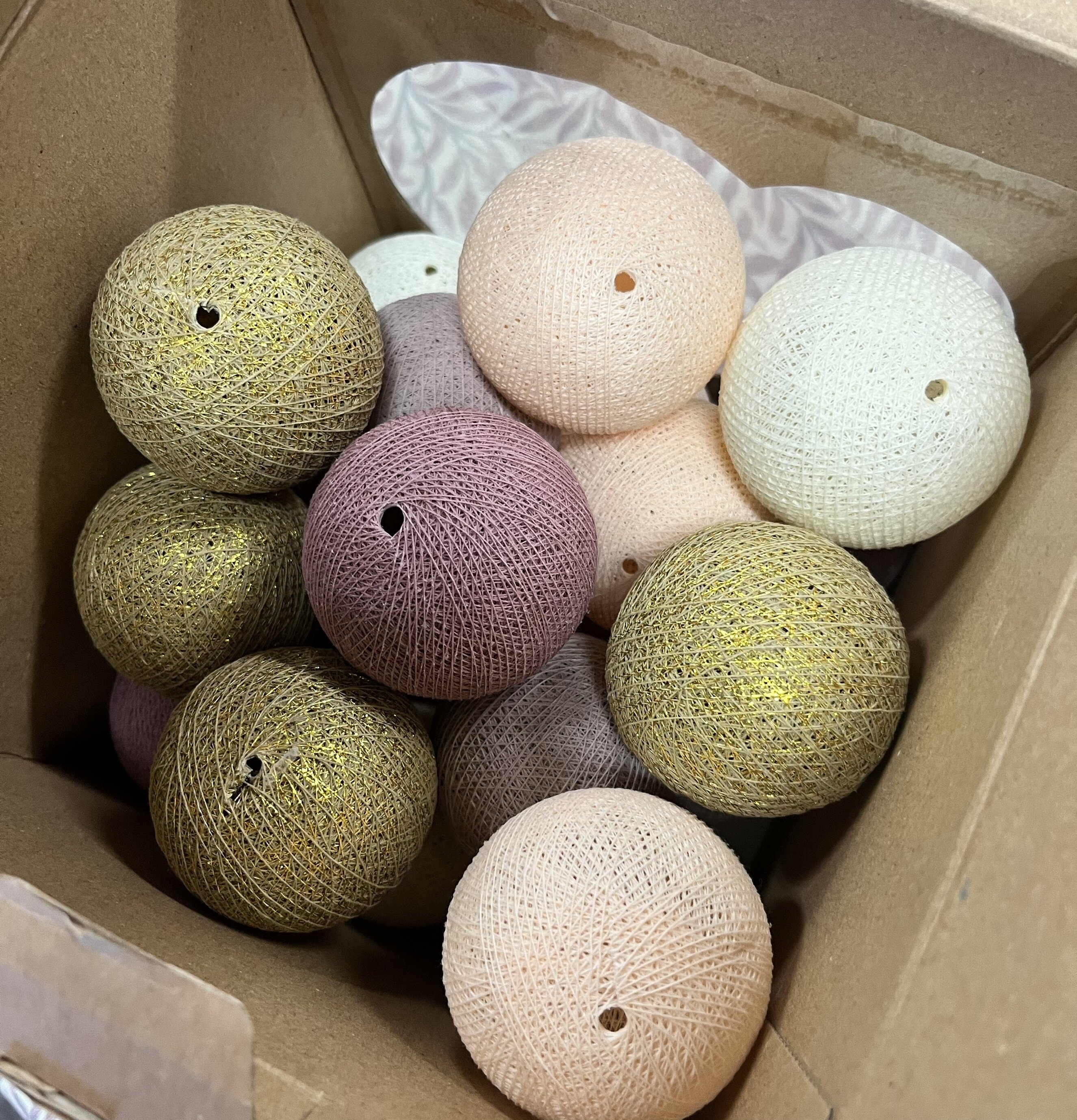 Ljusslinga Happy Lights - Paris 20 Bollar Stickkontakt (fynd-id 1)