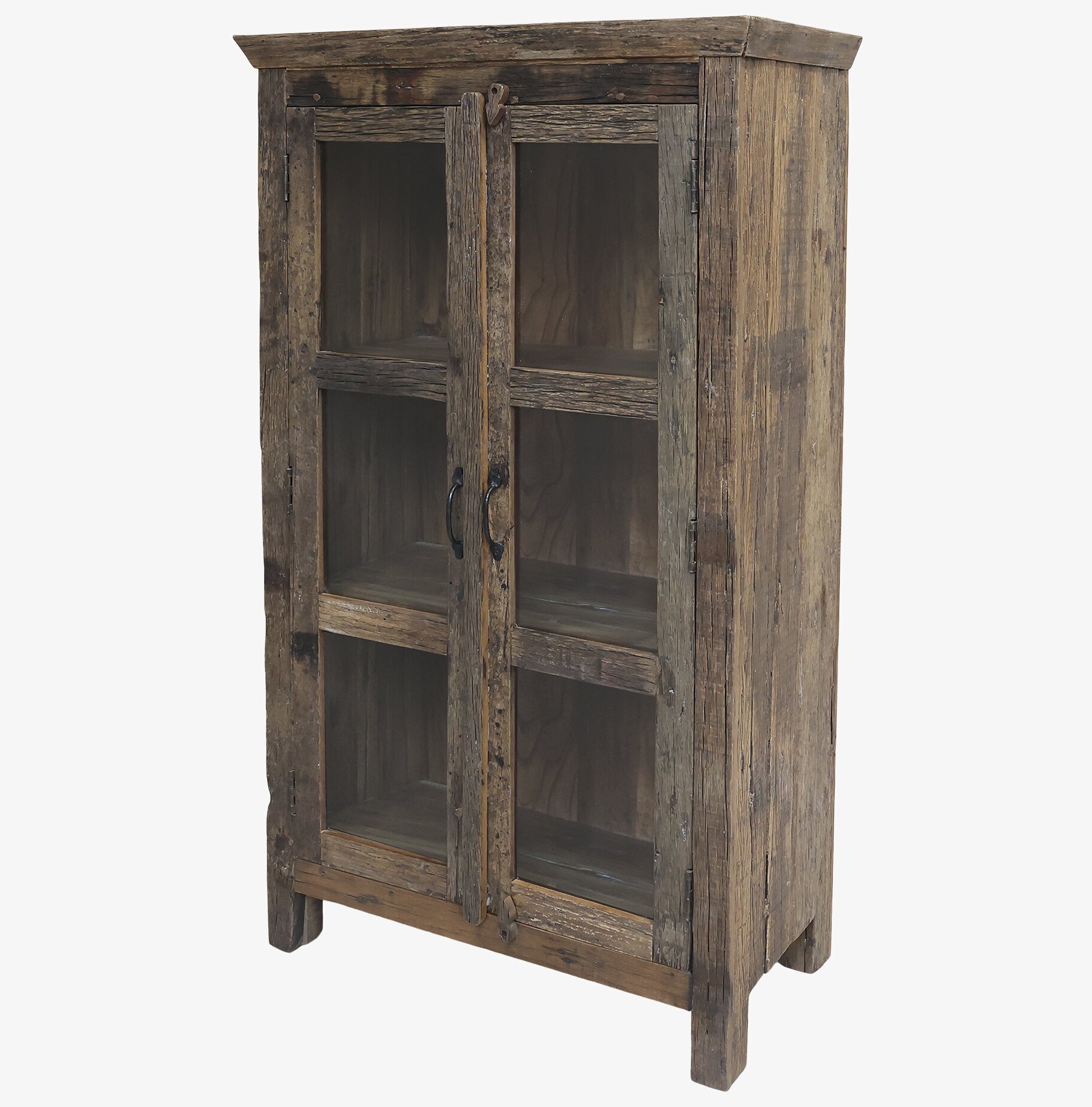 Vitrinskåp Grimaud från Chic Antique i robust massivt trä