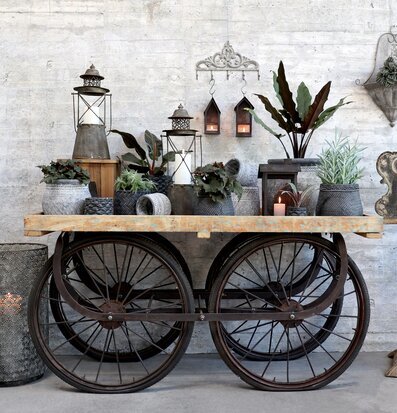 Bild av charmig scen med rustik och nostalgisk känsla