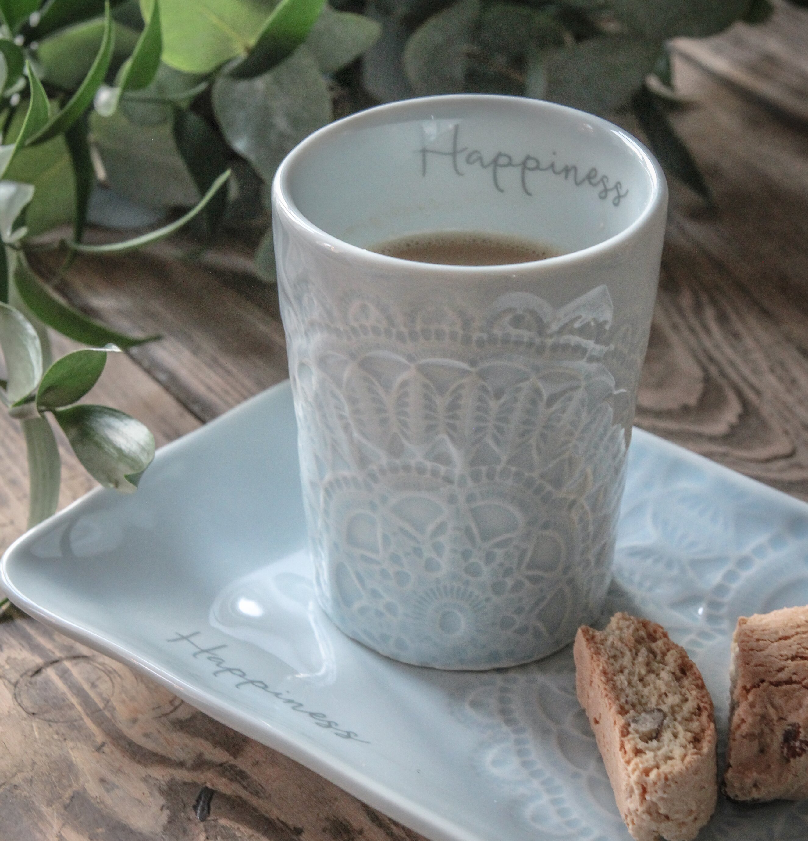 Assiett/Fat Happiness Ocean från Majas Cottage med mugg