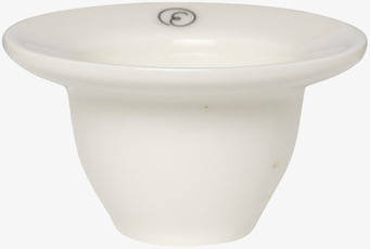 Bild av stilren äggkopp i vaniljfärgat porslin