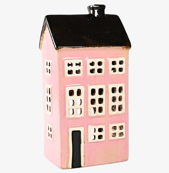 Bild av ljuslykta formad som ett charmigt hus