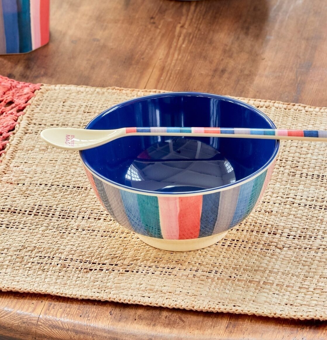 Skål N.Y. Stripes Print från Rice med färgglada ränder