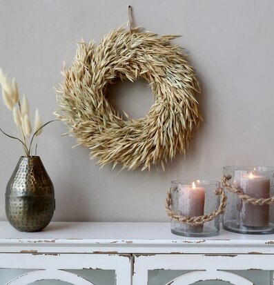 Bild av harmonisk interiör med naturnära element