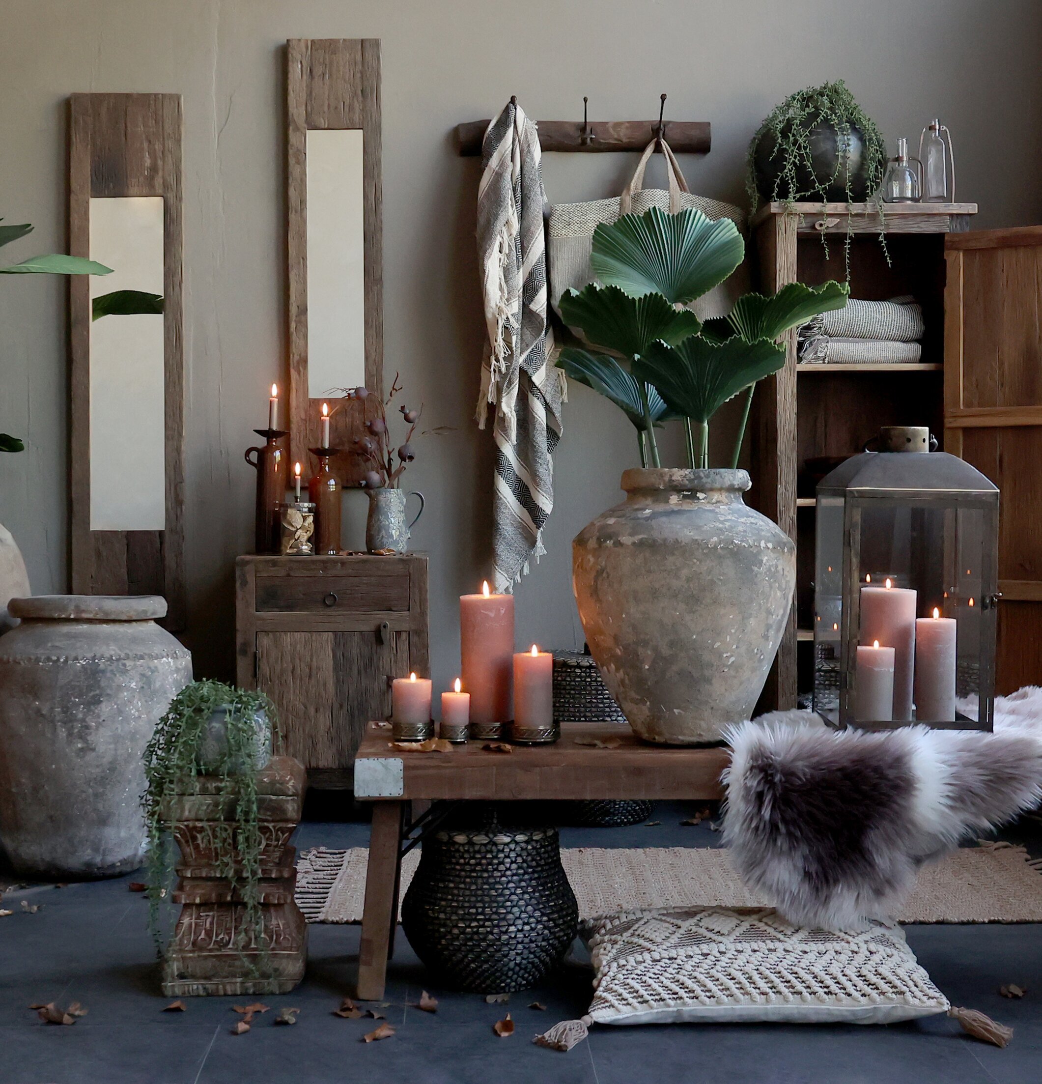 Klädhängare Grimaud från Chic Antique i rustik miljö