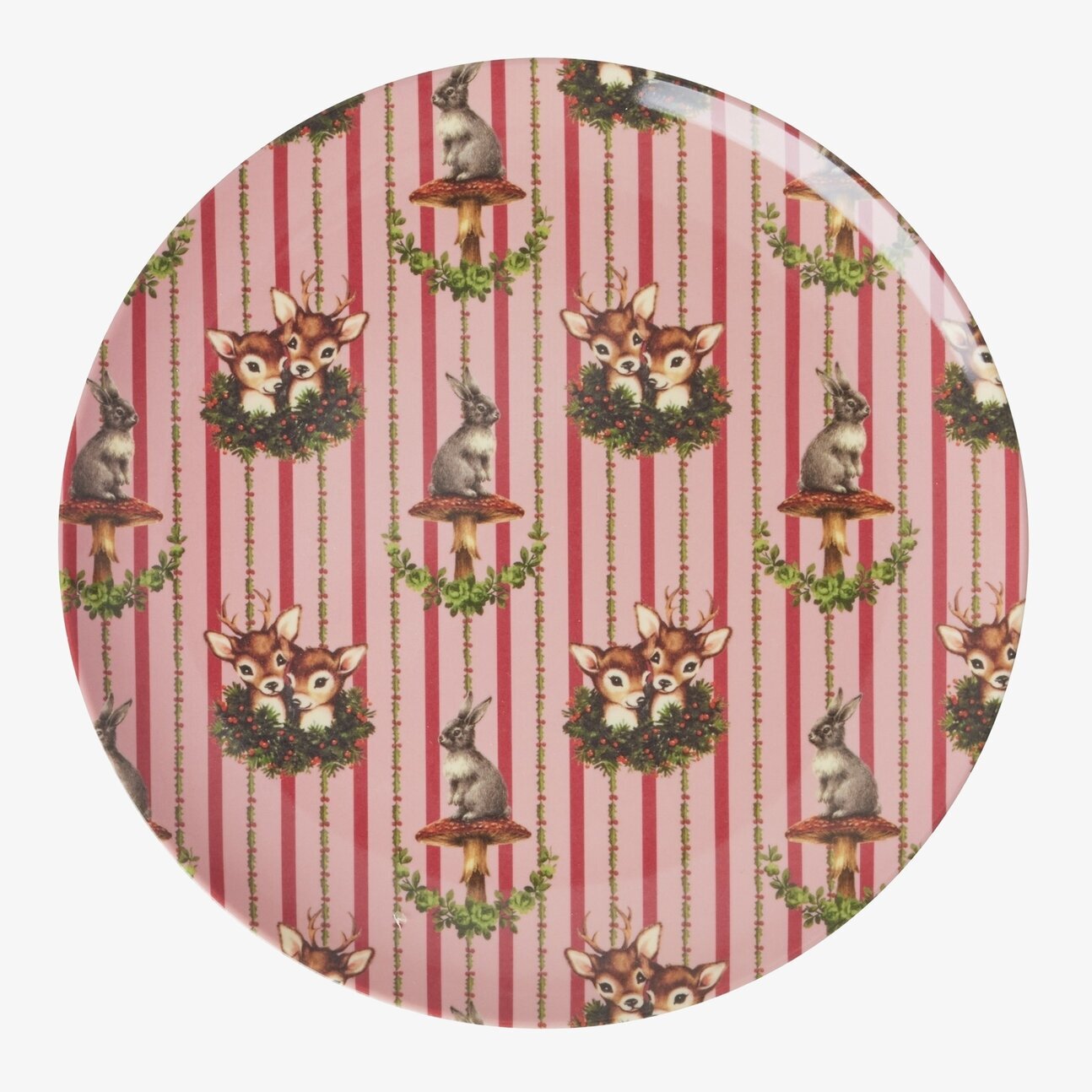 Bild av fantasifullt dekorerad assiett med skogstema