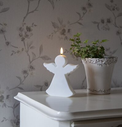 Bild av stilren LED-lykta och harmonisk inredning