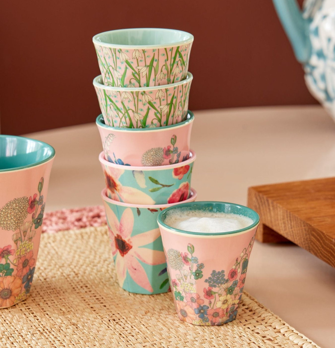 Espressokopp 6-Pack från Rice med färgglada blommönster