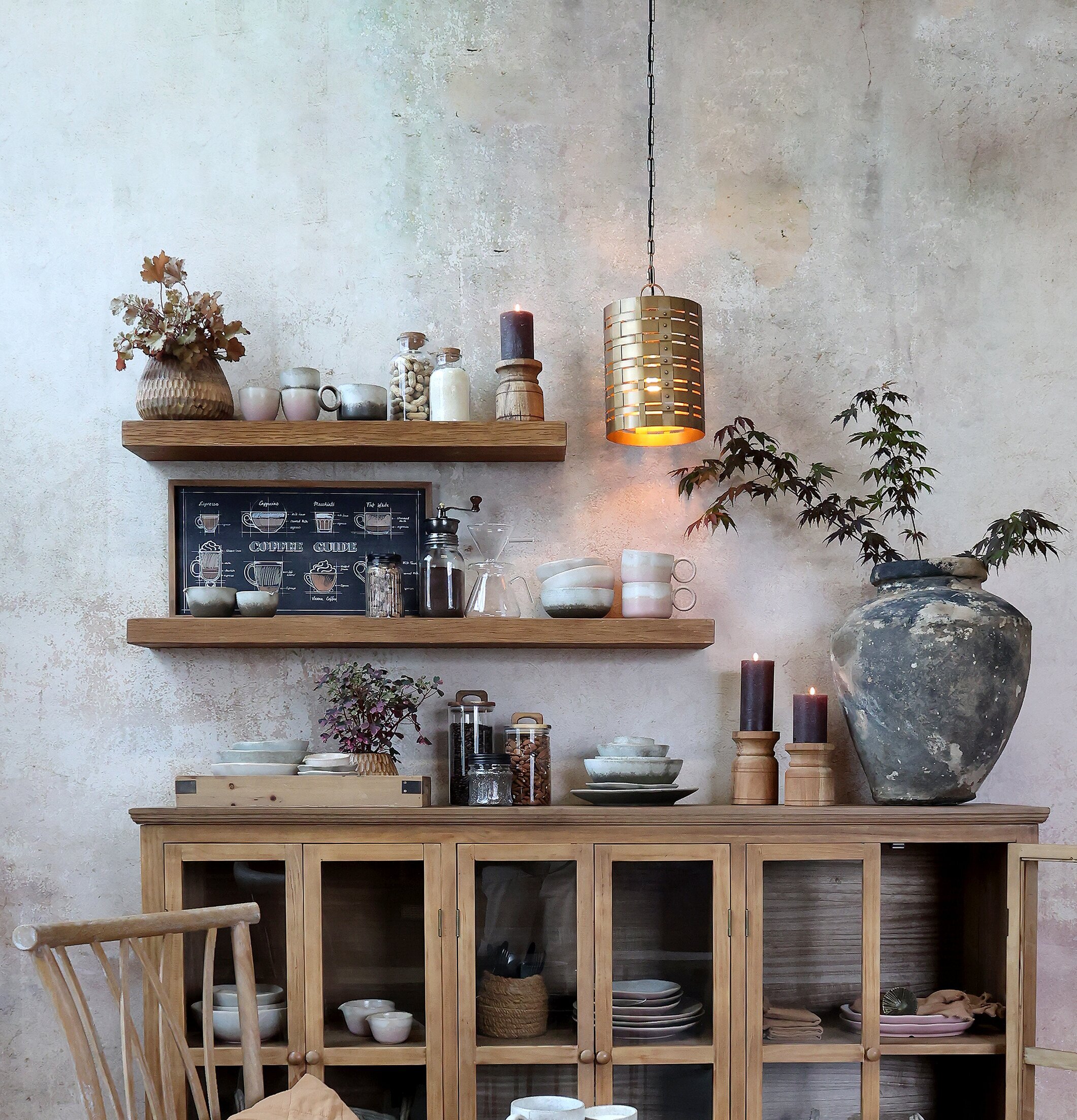 Bild av rustik elegans med modern design och värme