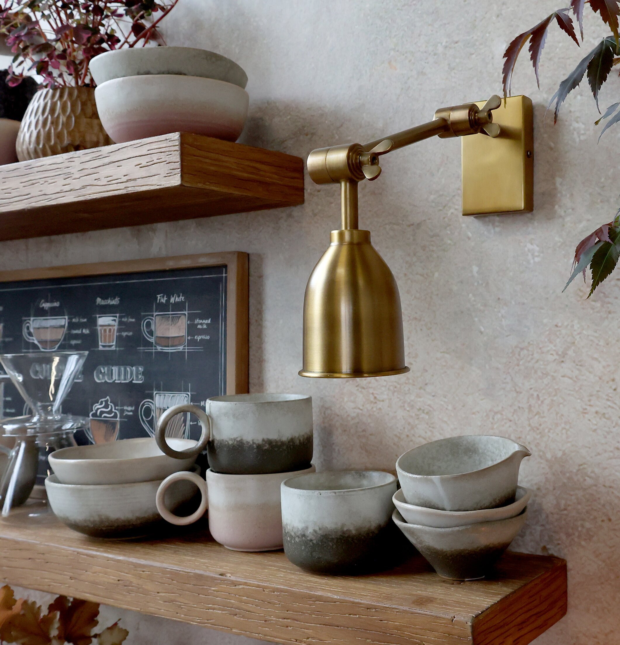 Vägglampa Antik Mässing från Chic Antique i elegant miljö