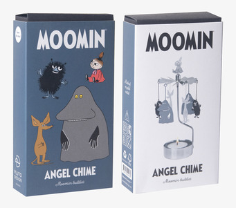 Bild av två kartonger med Mumin-tema och änglaspel
