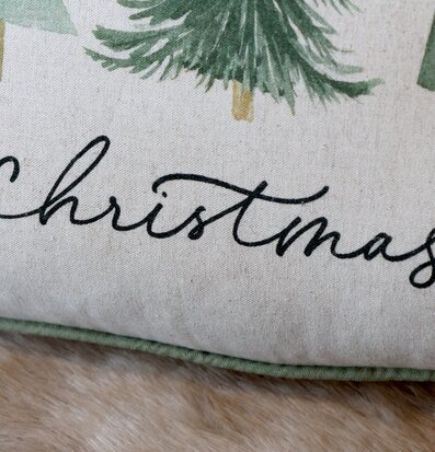 Bild av kuddfodral med julmotiv och stilren design