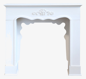 Bild av elegant fransk öppen spis i antikvit färg