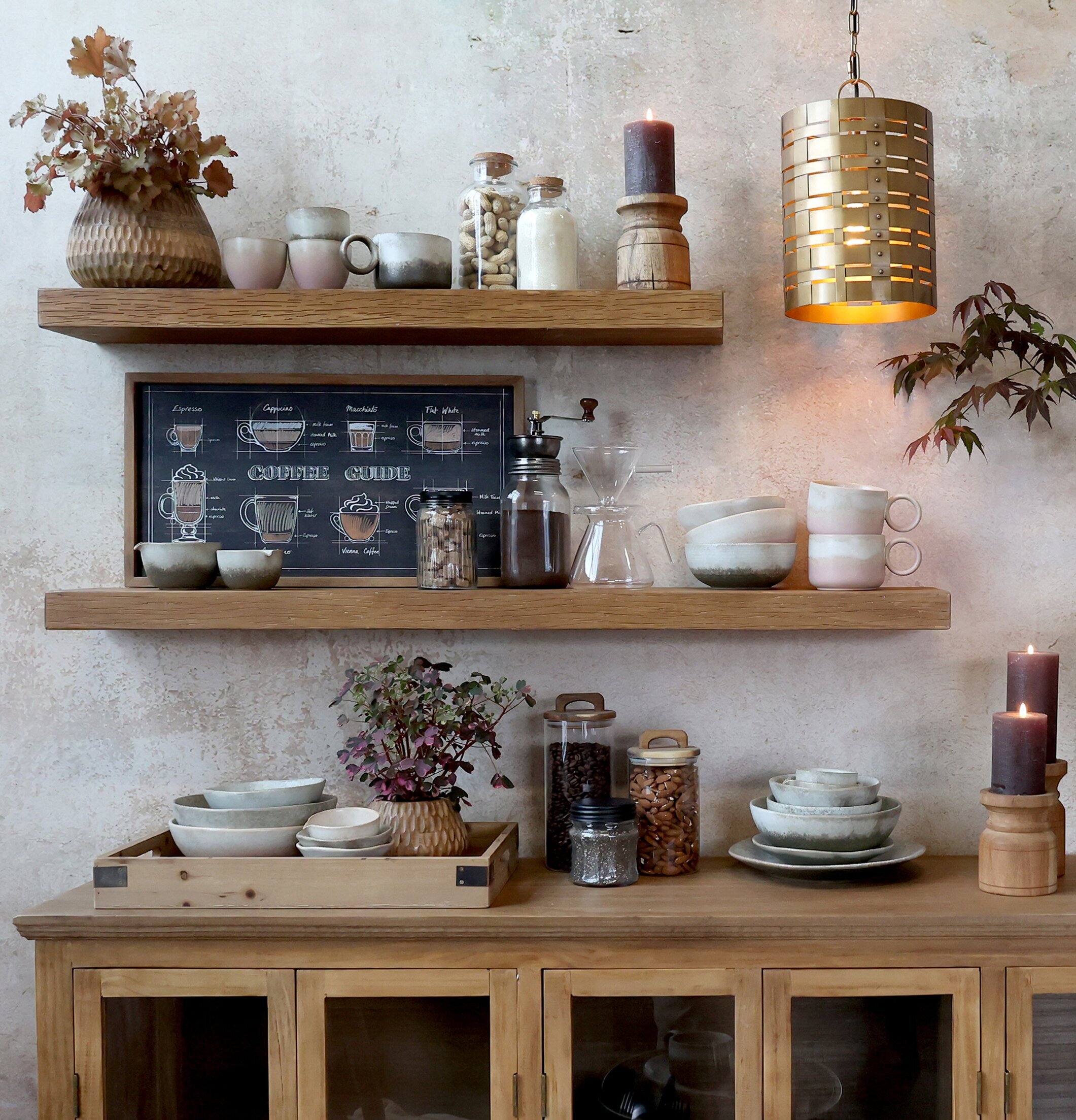 Vägghylla Natur 90cm från Chic Antique med dekorativa föremål