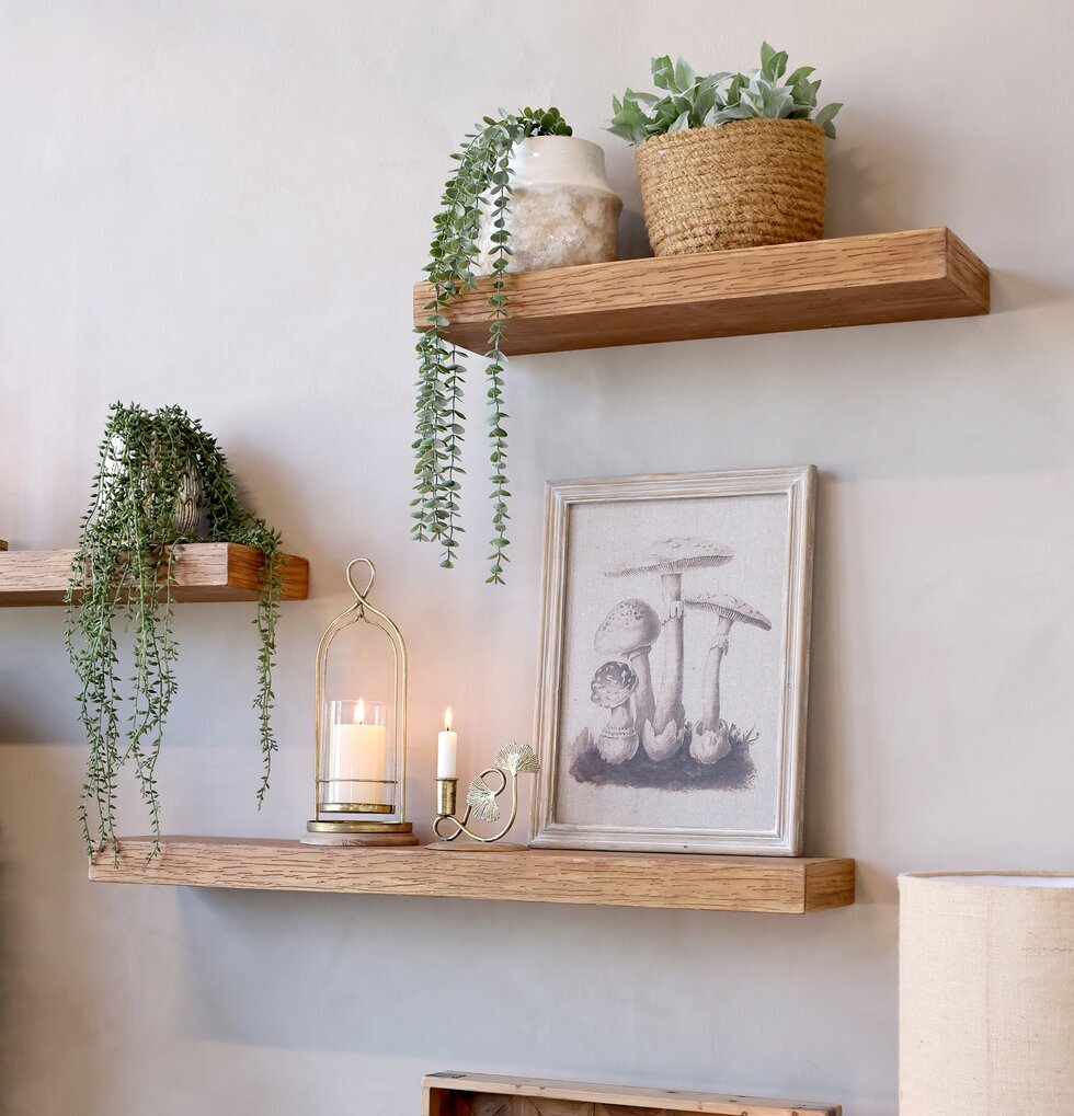 Vägghylla Natur 60cm från Chic Antique med dekorativa föremål