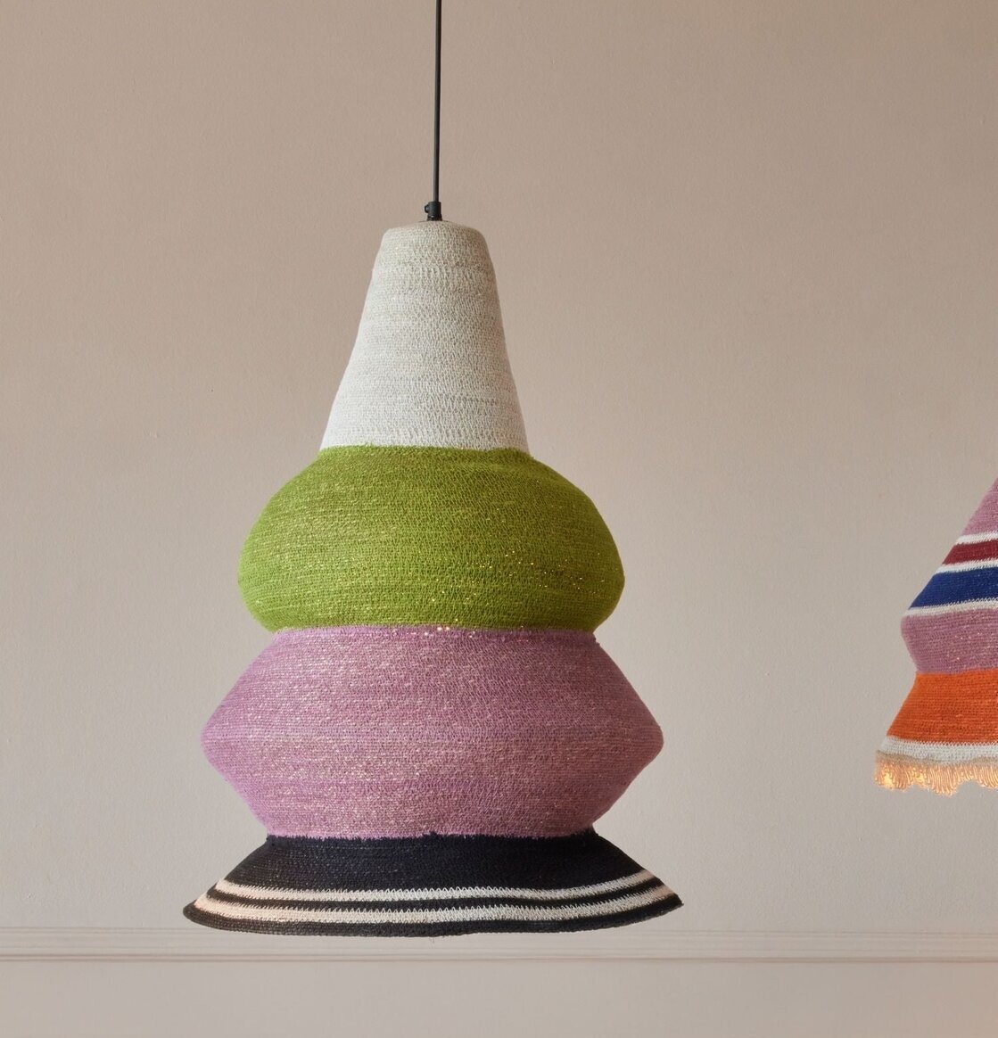 Taklampa Green Rice från Rice i färgstark och unik design