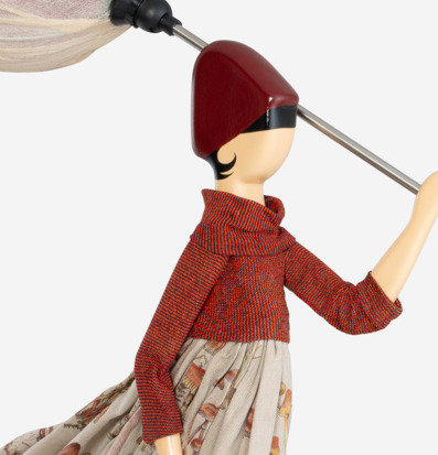 Bild av kreativ och detaljerad bordslampa skulptur