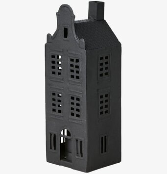 Bild av stilren ljuslykta formad som fyrvåningshus