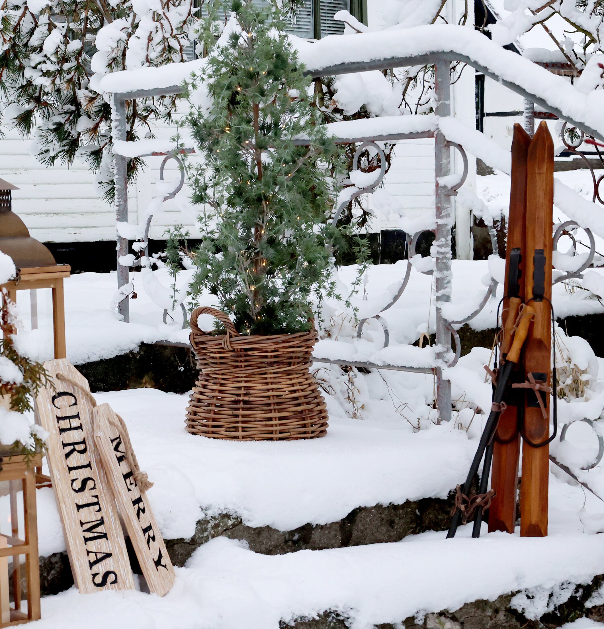 Skidor Med Stavar Vintage Chic Antique Övrig prydnad/dekoration för inredning innemiljö