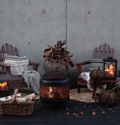 Bild av stämningsfull utomhusmiljö för höstkvällar