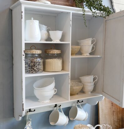 Bild av rustikt kök med charm och funktionalitet