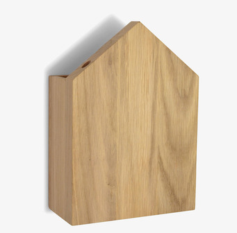 Bild av stilrent nyckelhus i oljad ek med magnetfunktion