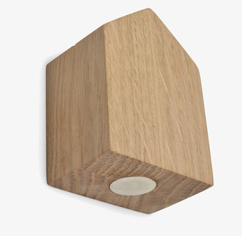 Bild av stilren nyckelhållare i oljad ek med magnet