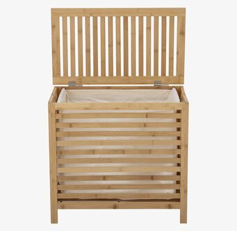 Bild av stilren tvättkorg i bambu med praktisk design