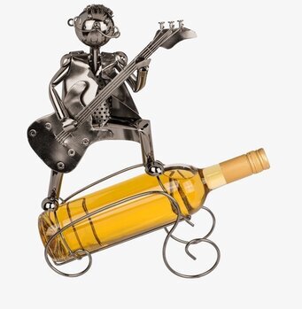 Foto av kreativ flaskhållare formad som musiker