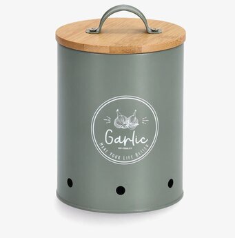 Bild av stilren plåtburk för vitlöksförvaring i köket