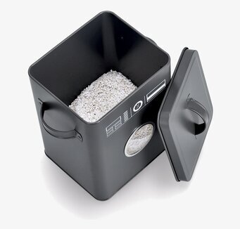 Bild av stor antracitfärgad plåtburk för tvättmedel