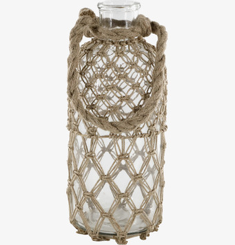 Bild av glasvas med flätad jute och rustik design