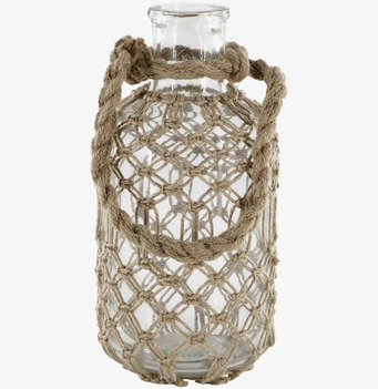Bild av glasvas med flätat jutematerial och unik design