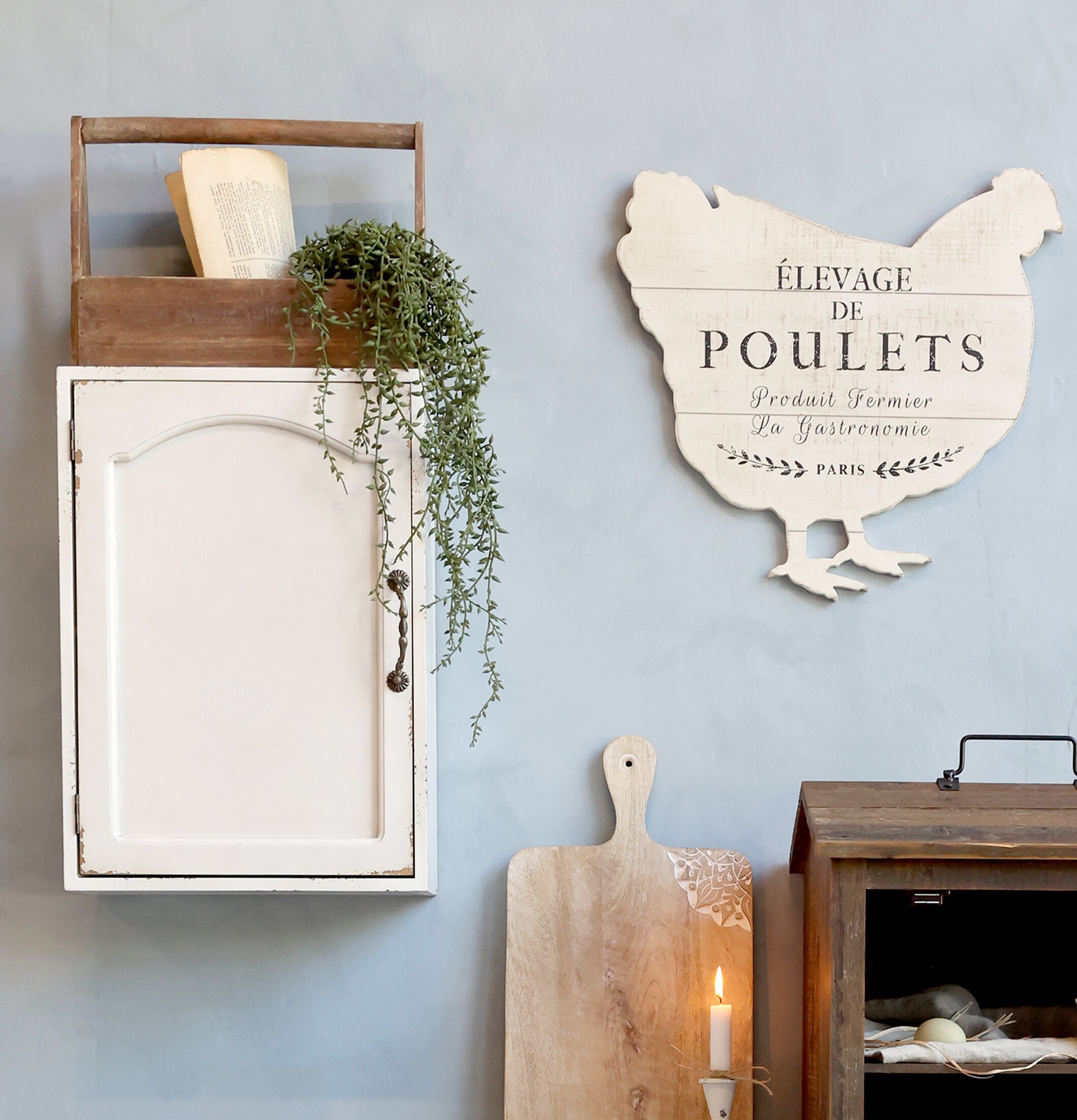 Väggskåp Antik Creme Chic Antique Skåp (ej för nycklar eller medicin) Vägghyllor som mer är en