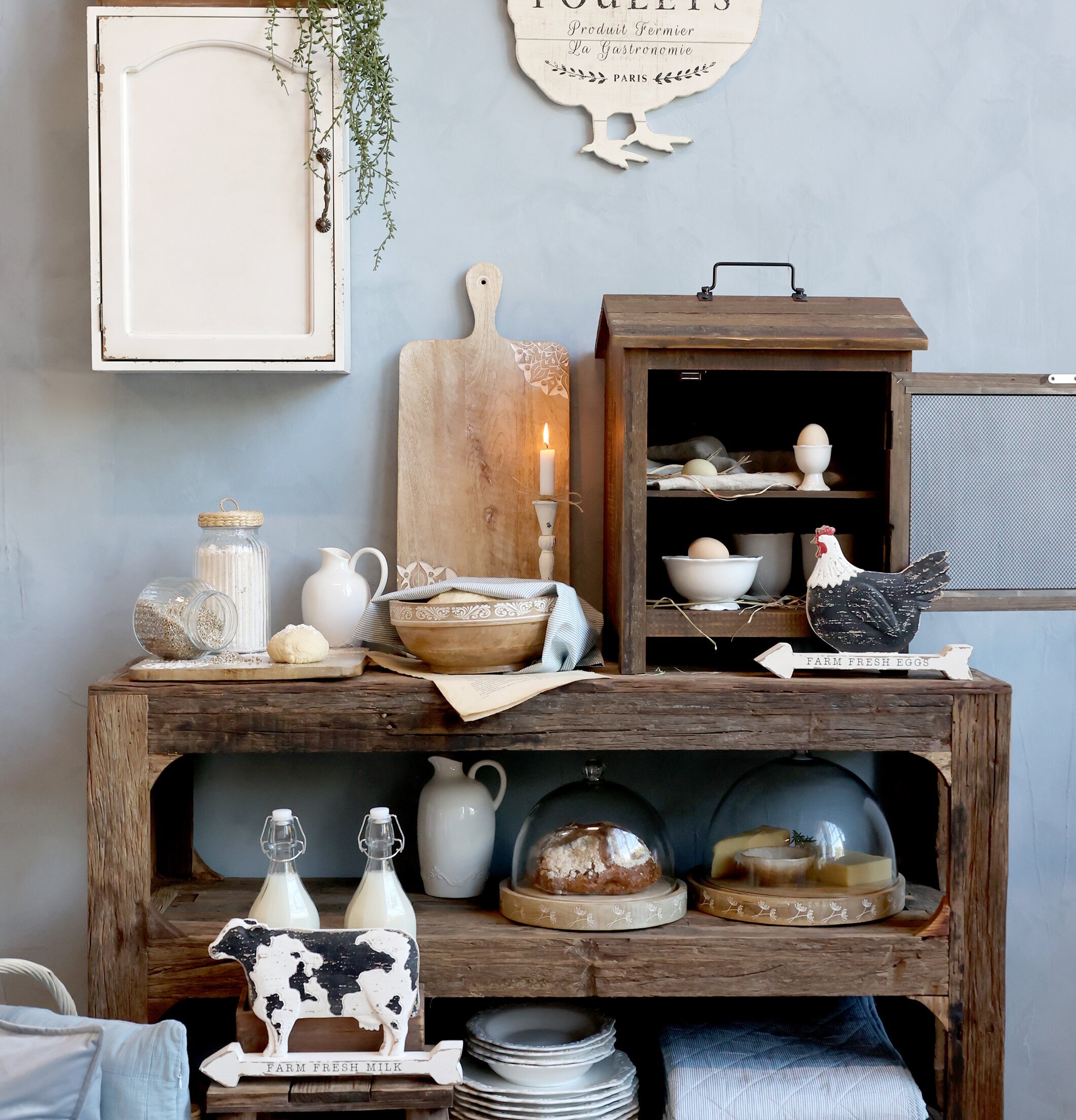 Väggskåp Antik Creme Chic Antique Skåp (ej för nycklar eller medicin) Vägghyllor som mer är en