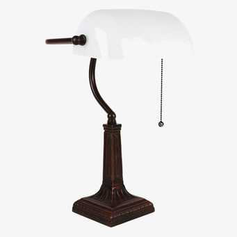 Bild av elegant bordslampa med klassisk design