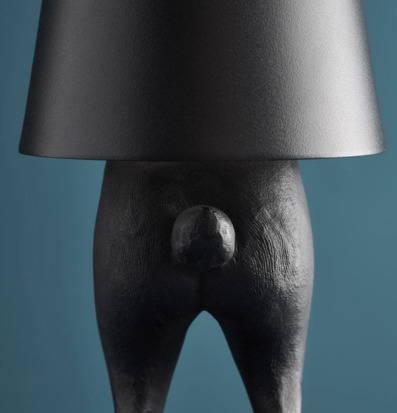 Bild av unik LED-bordslampa med konstnärlig design