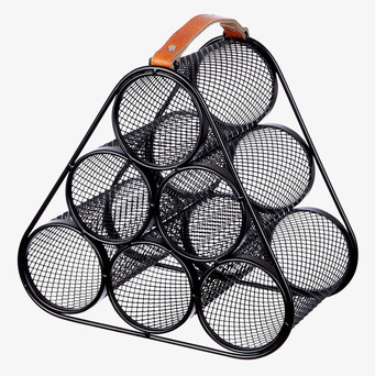 Bild av industriellt vinställ i svart metall och läder