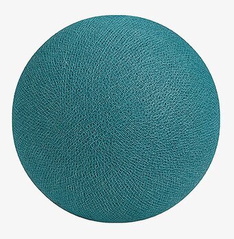 Bild av rund turkos lampa med nätmönster och stilren design