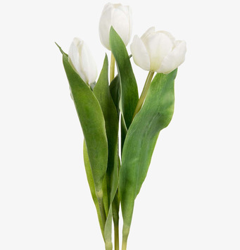 Bild av stilfullt arrangemang med vita konstgjorda tulpaner