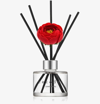 Bild av elegant doftspridare med blommig och fräsch doft