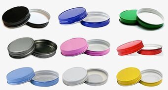 Bild av färgglada lock för glasburkar i olika stilar