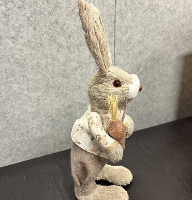 Påskhare Benny 31cm (fynd-id 1) Wikholm Form