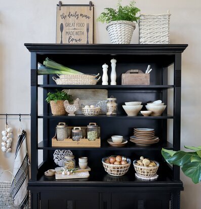 Bild av hemtrevlig köksinteriör med stil och funktion