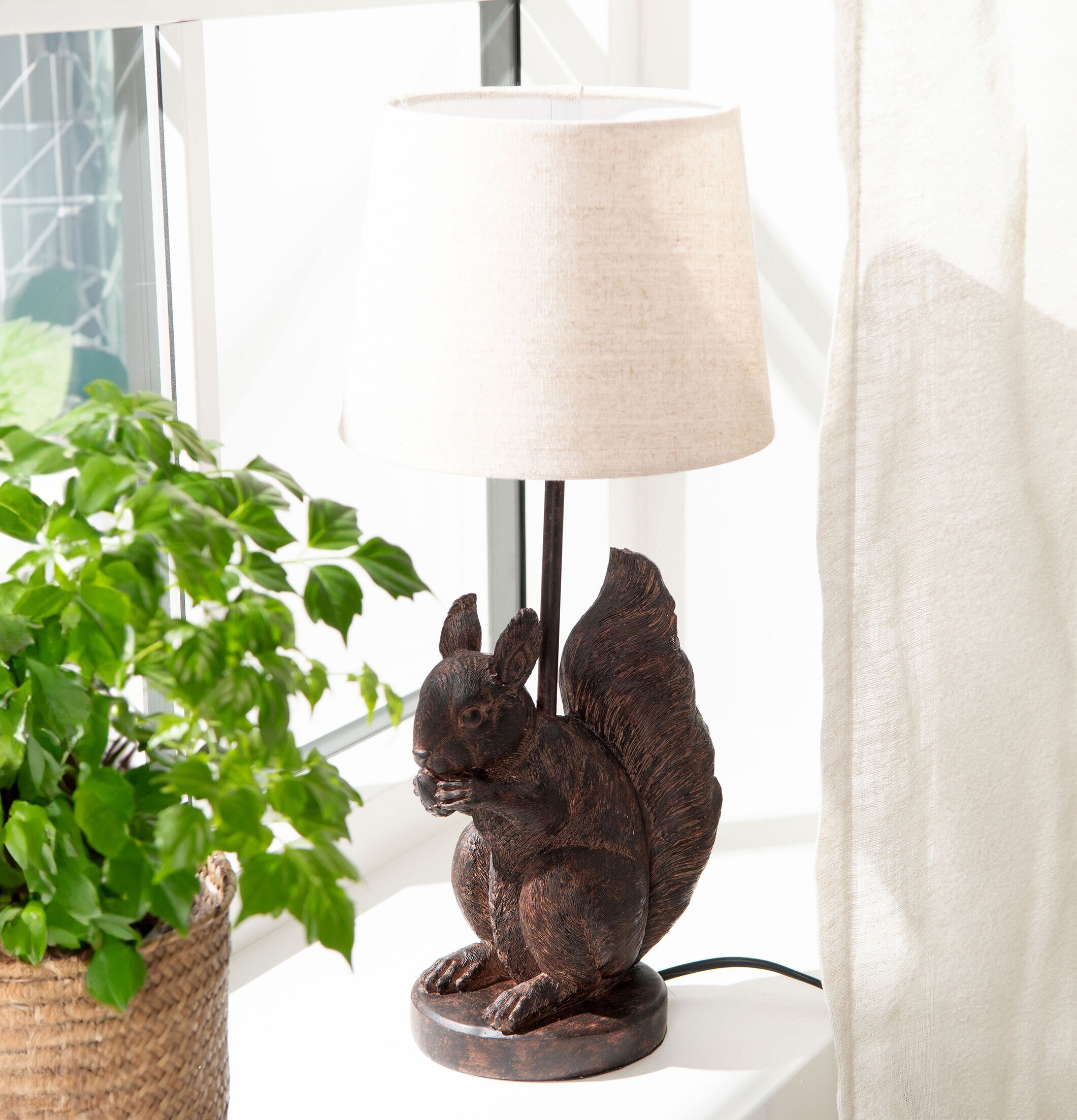 Lampfot Ekorre Poly A Lot Decoration Lampor Taklampor Golvlampor Bordslampor LED-lampor Ledlampor Fönsterlampor Ljusslingor för dekoration