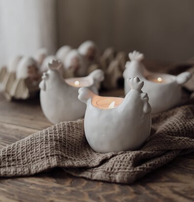 Bild av stilren ljuslykta med modern design och hemtrevnad