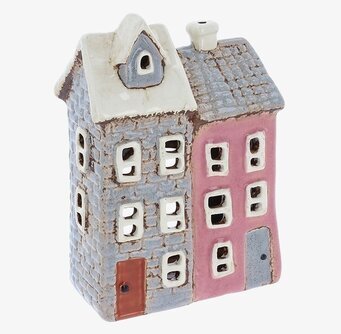 Bild av charmig ljuslykta med två pittoreska hus